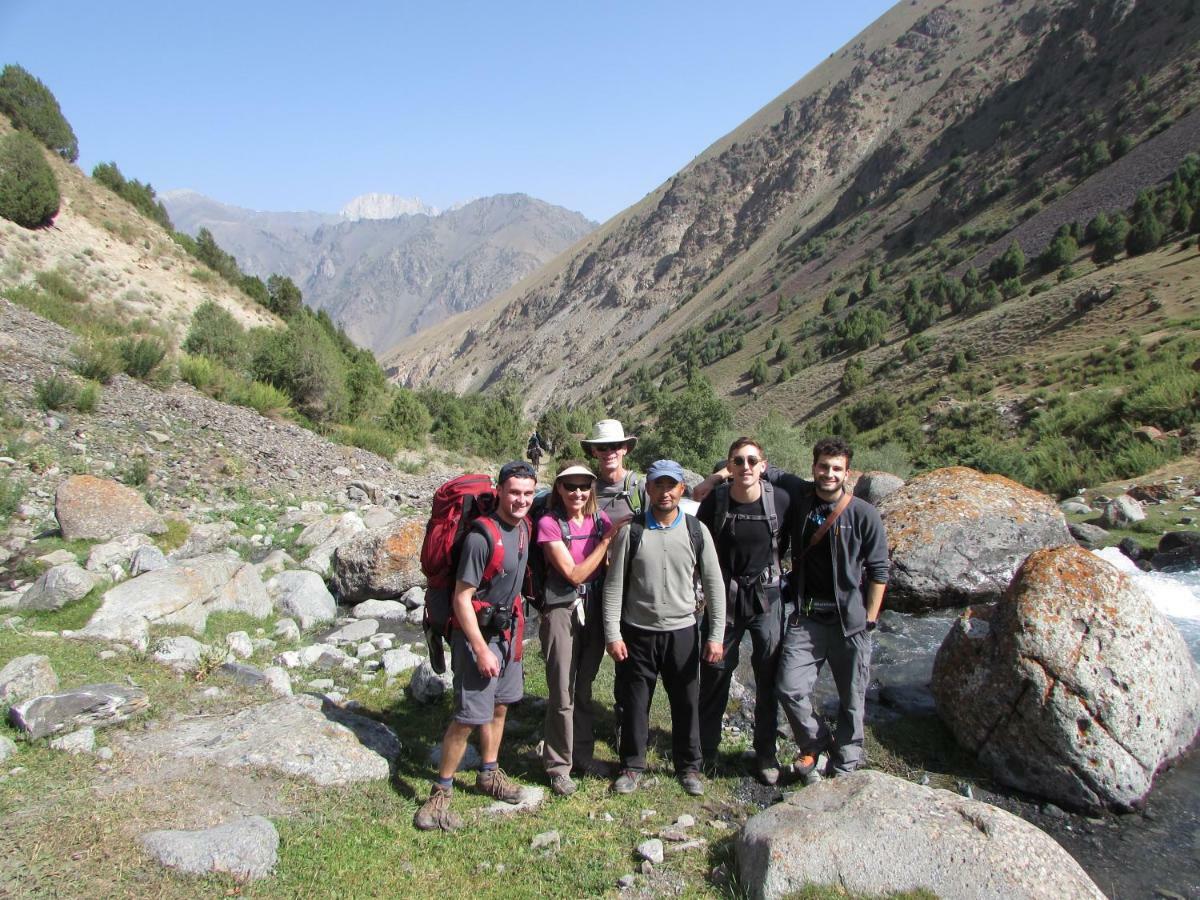 Tilek Guest House Sary-Mogul Bagian luar foto